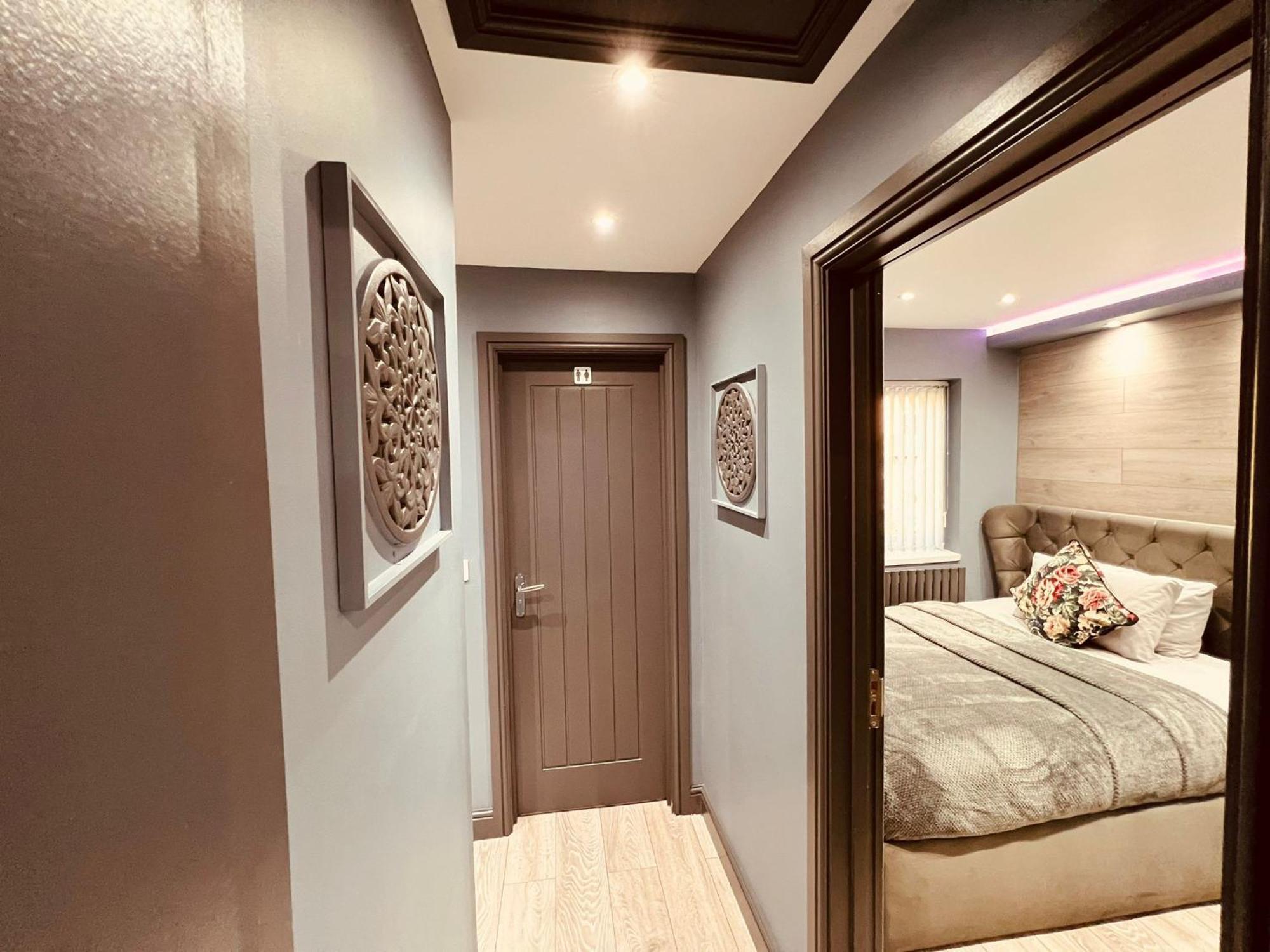 Modern Suites -5 Bedroom House- With Free Parking Birmingham City Luaran gambar