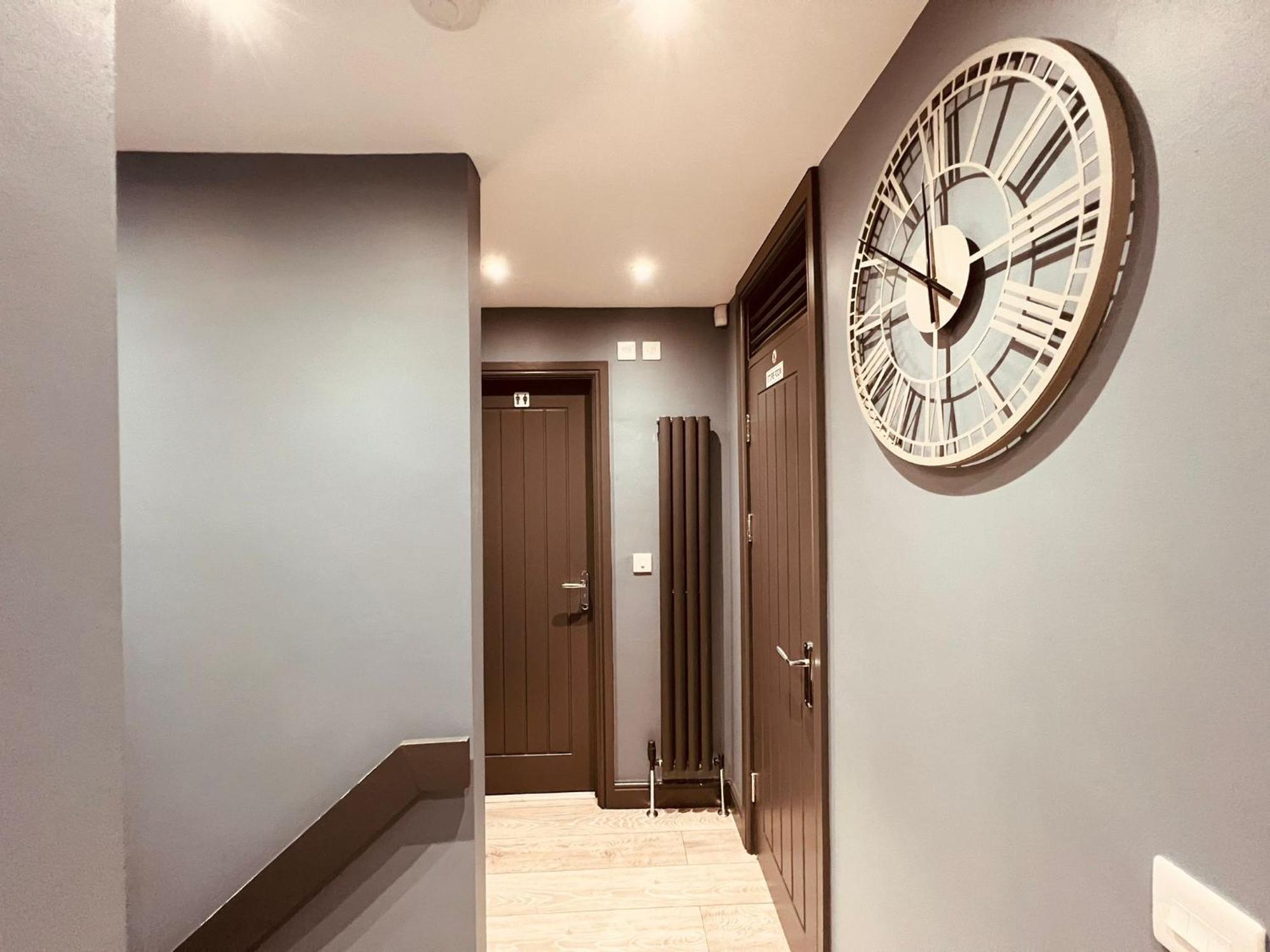 Modern Suites -5 Bedroom House- With Free Parking Birmingham City Luaran gambar
