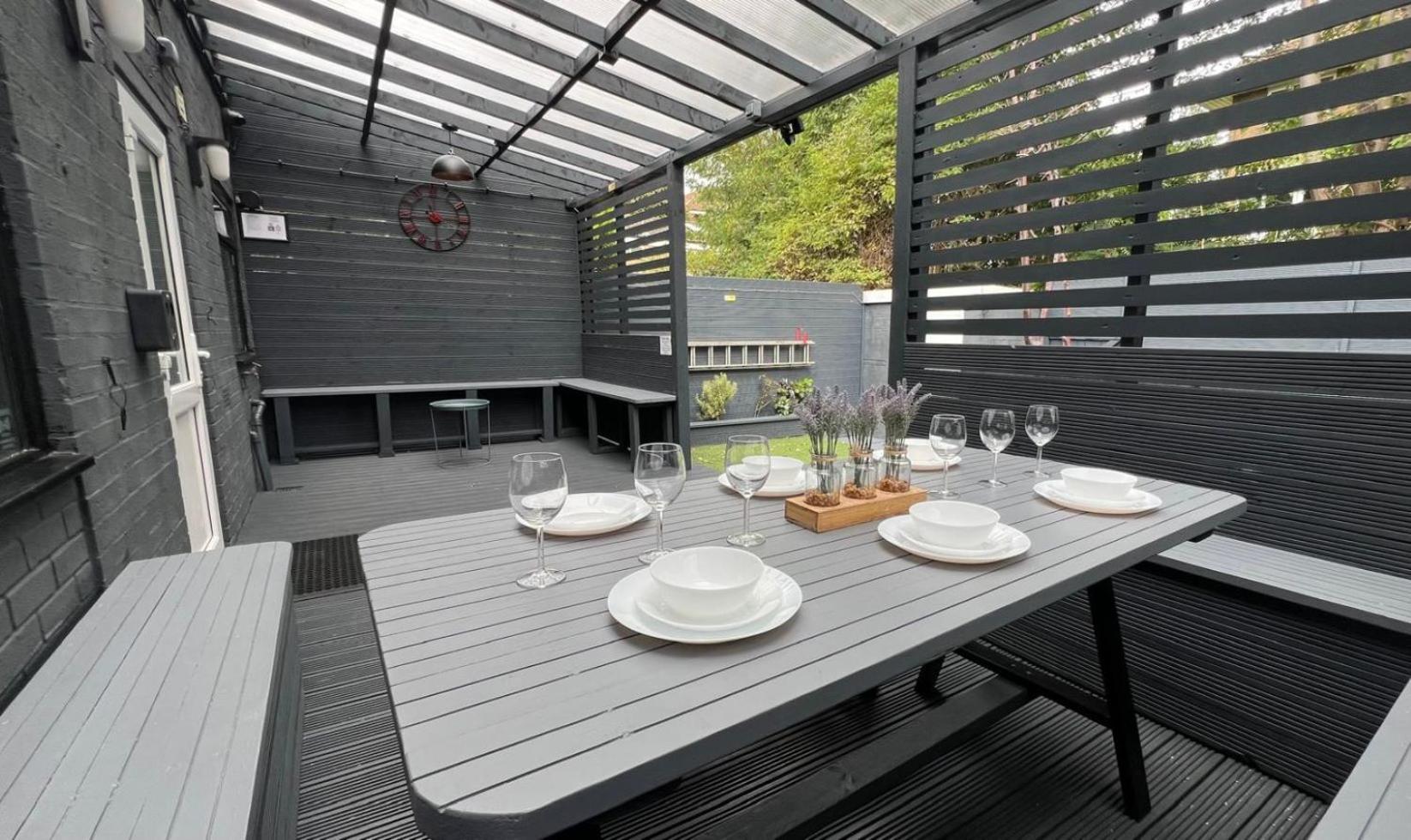 Modern Suites -5 Bedroom House- With Free Parking Birmingham City Luaran gambar