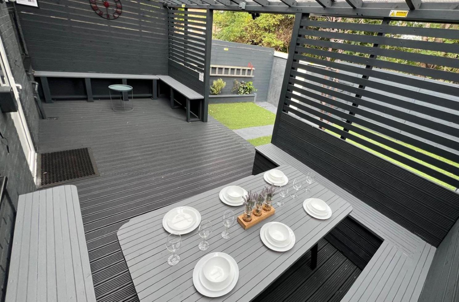 Modern Suites -5 Bedroom House- With Free Parking Birmingham City Luaran gambar
