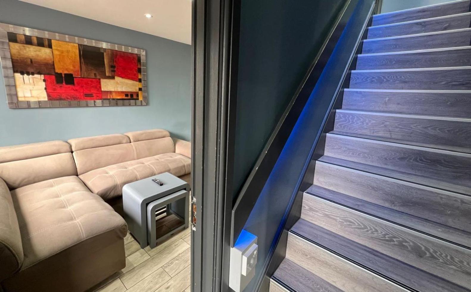 Modern Suites -5 Bedroom House- With Free Parking Birmingham City Luaran gambar